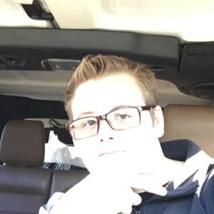 Meet your Posher, Bobby